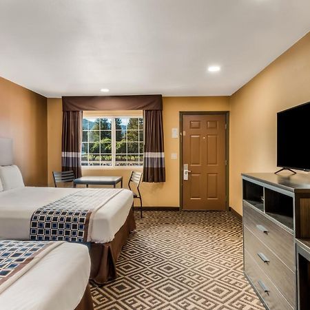 Americas Best Value Inn - Юкая Екстериор снимка